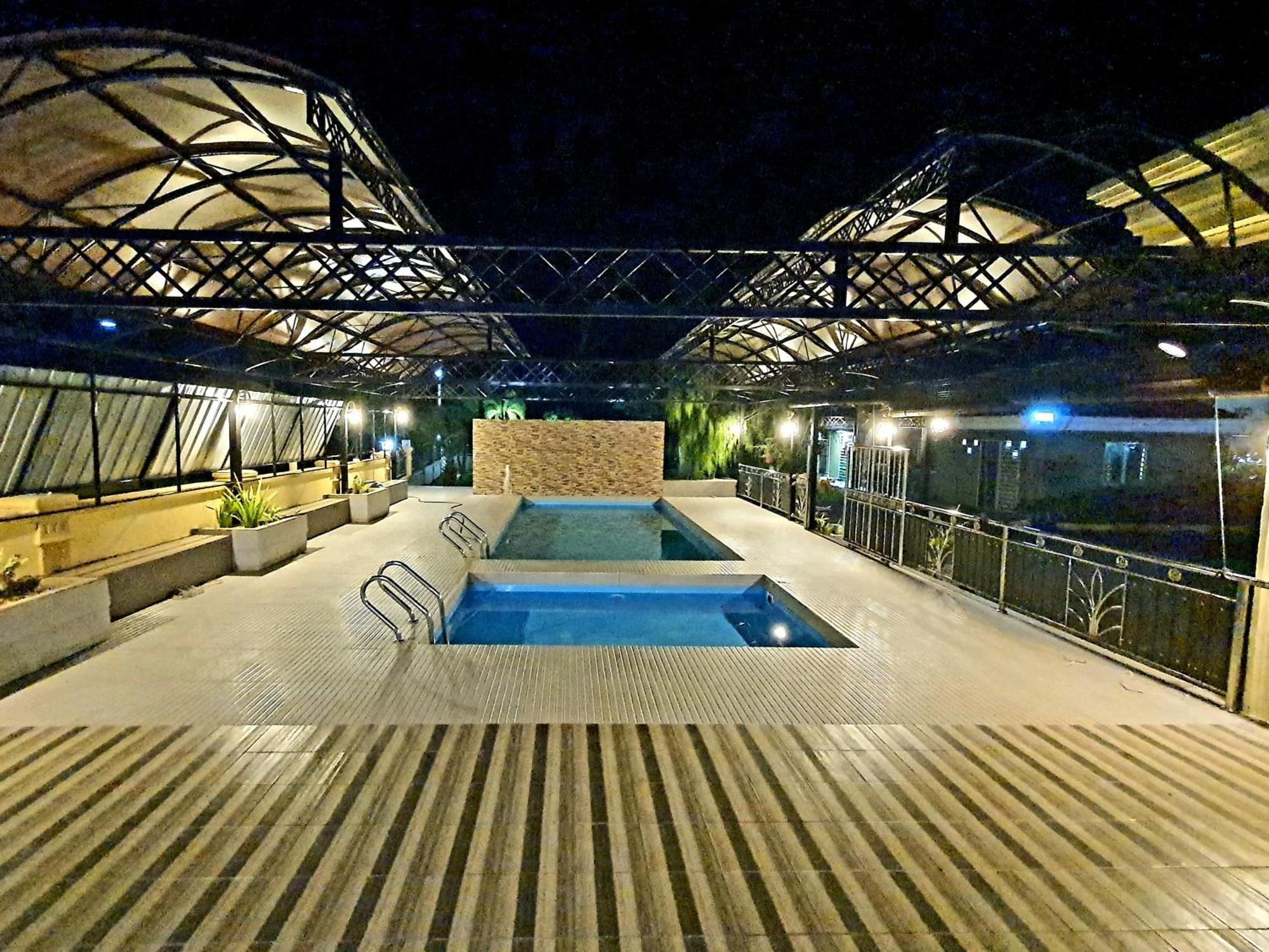 Villa Temila Pasir Puteh Chambre photo